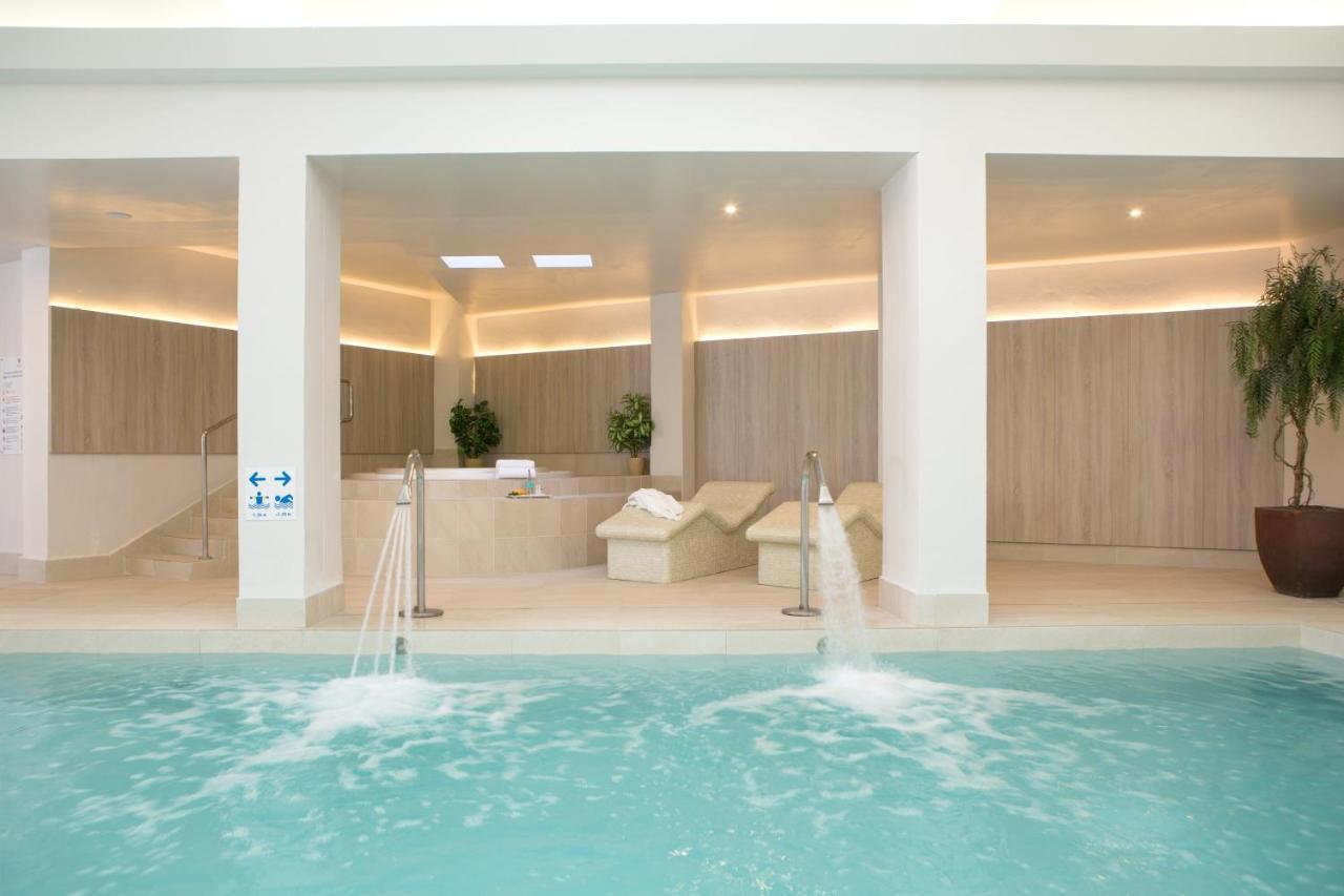 Hotel Sabina กาลามิยอร์ ภายนอก รูปภาพ
