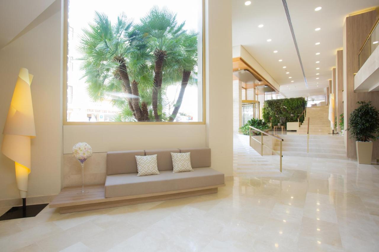 Hotel Sabina กาลามิยอร์ ภายนอก รูปภาพ