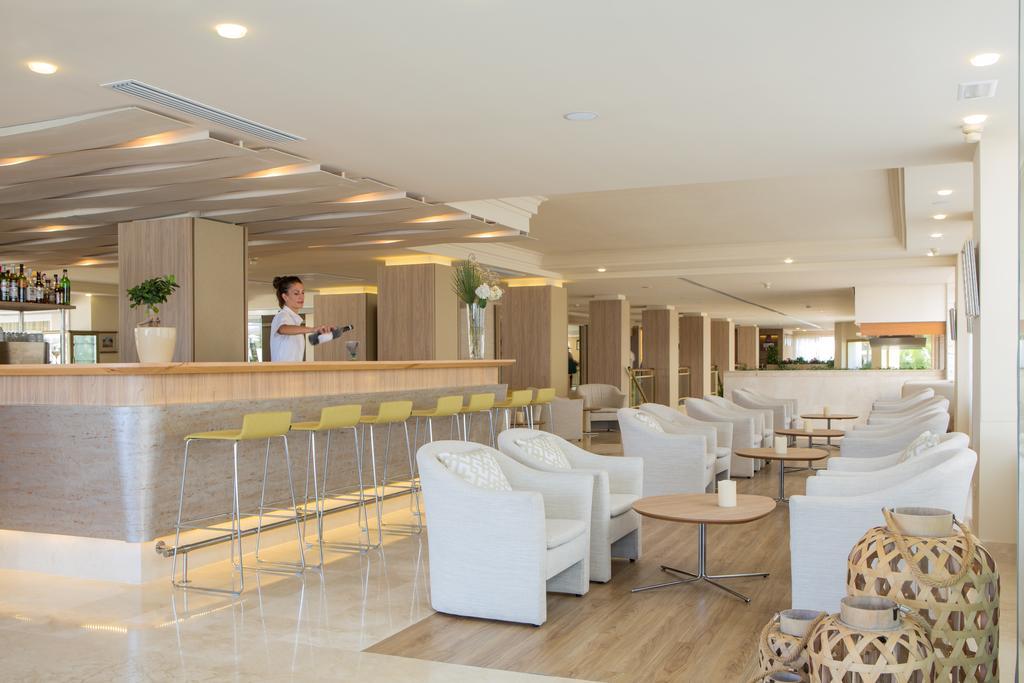 Hotel Sabina กาลามิยอร์ ภายนอก รูปภาพ