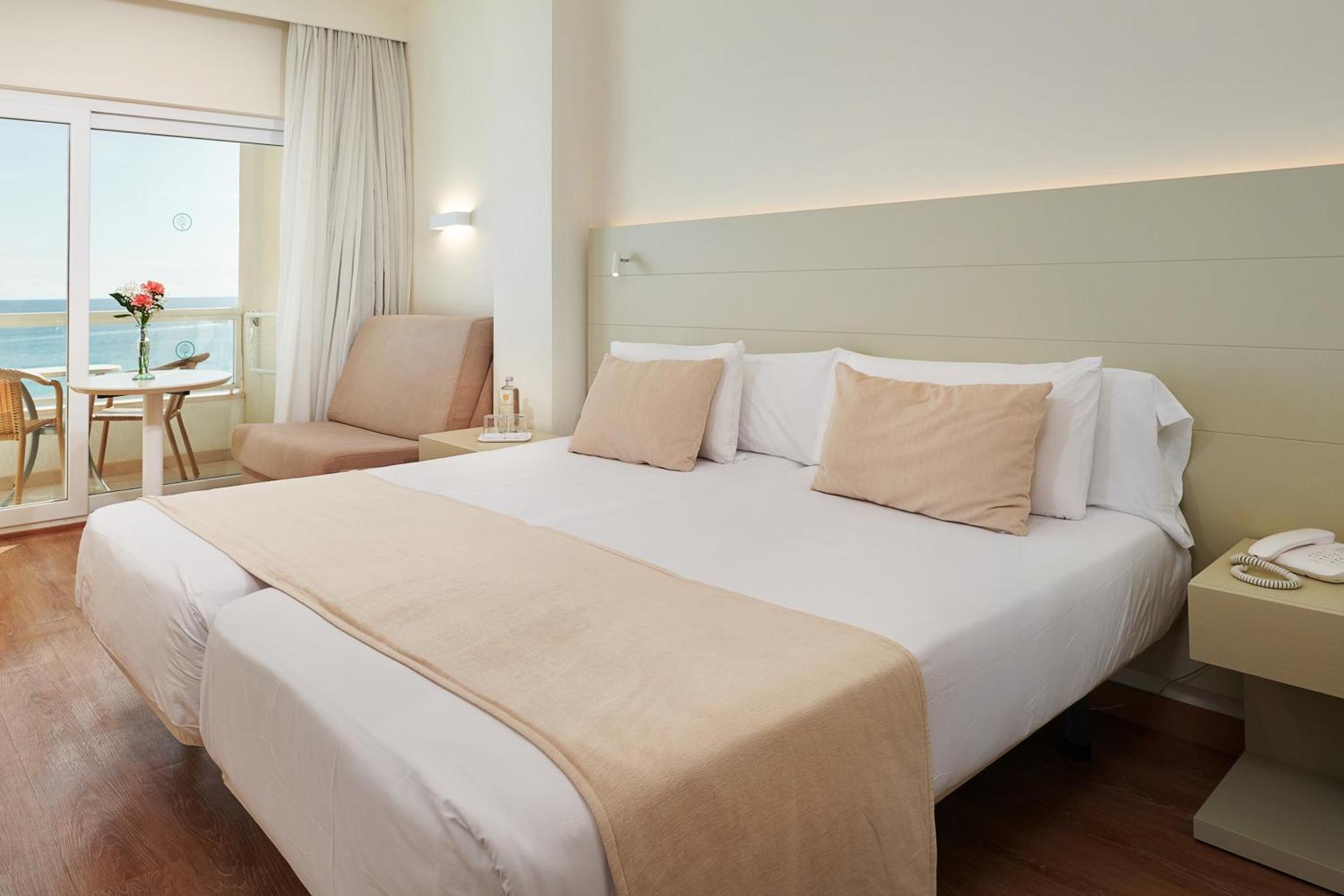 Hotel Sabina กาลามิยอร์ ห้อง รูปภาพ