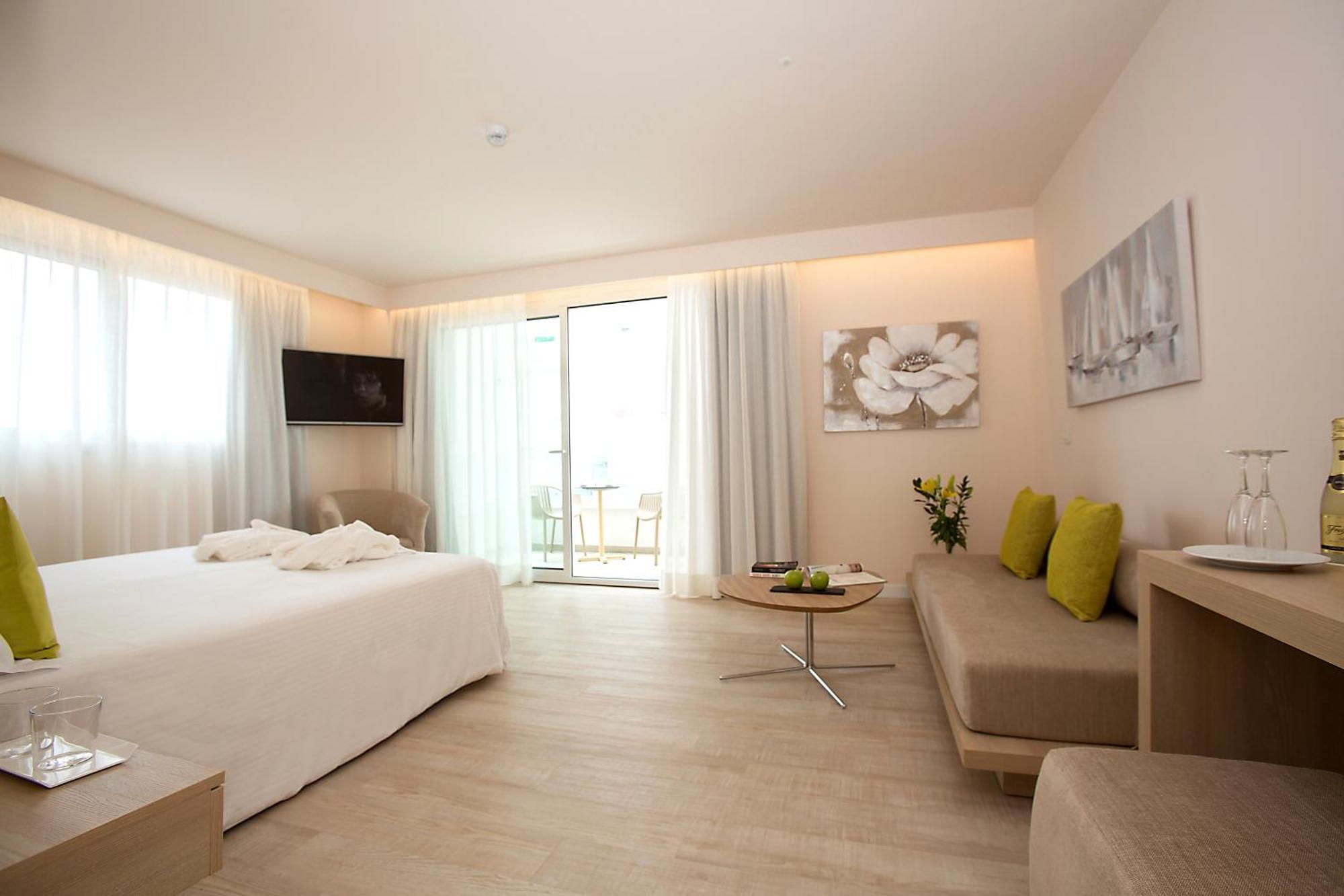 Hotel Sabina กาลามิยอร์ ห้อง รูปภาพ