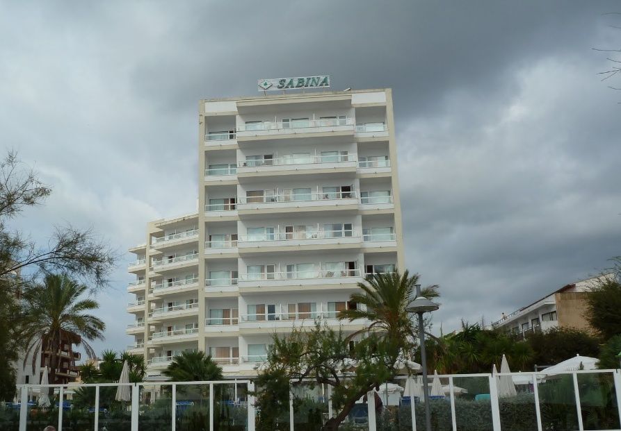 Hotel Sabina กาลามิยอร์ ภายนอก รูปภาพ