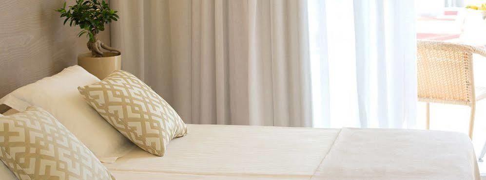 Hotel Sabina กาลามิยอร์ ภายนอก รูปภาพ