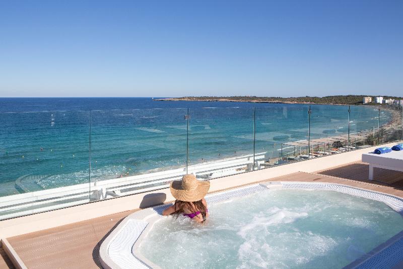 Hotel Sabina กาลามิยอร์ ภายนอก รูปภาพ